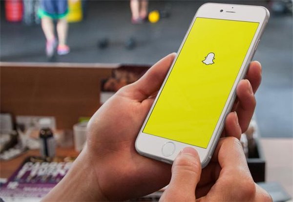 年内IPO：SnapChat公司在伦敦设立国际总部为避税